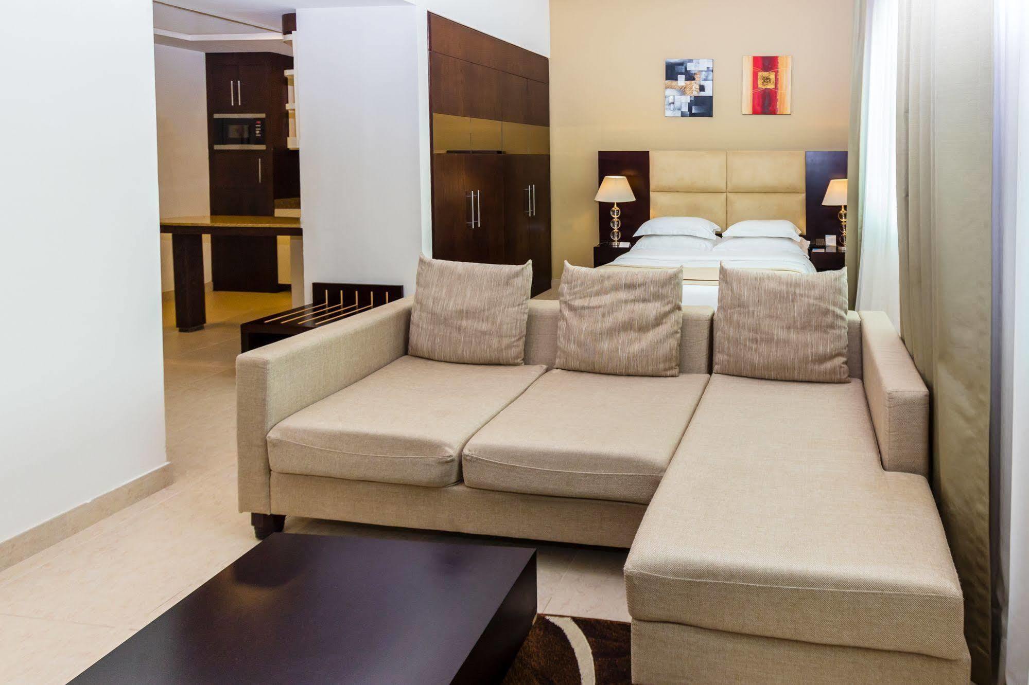 Tower Hotel Apartments Abu Dhabi Luaran gambar