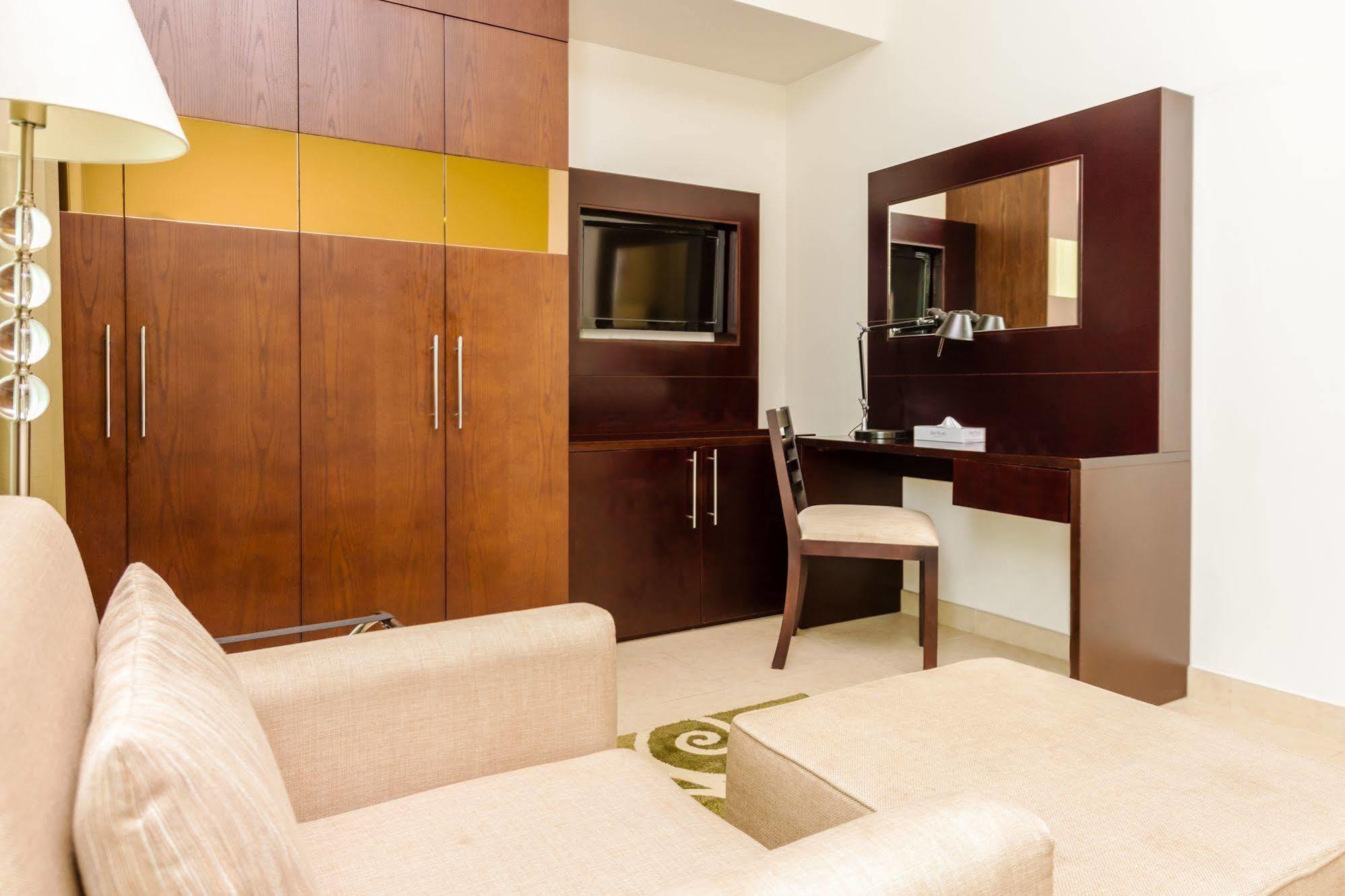 Tower Hotel Apartments Abu Dhabi Luaran gambar