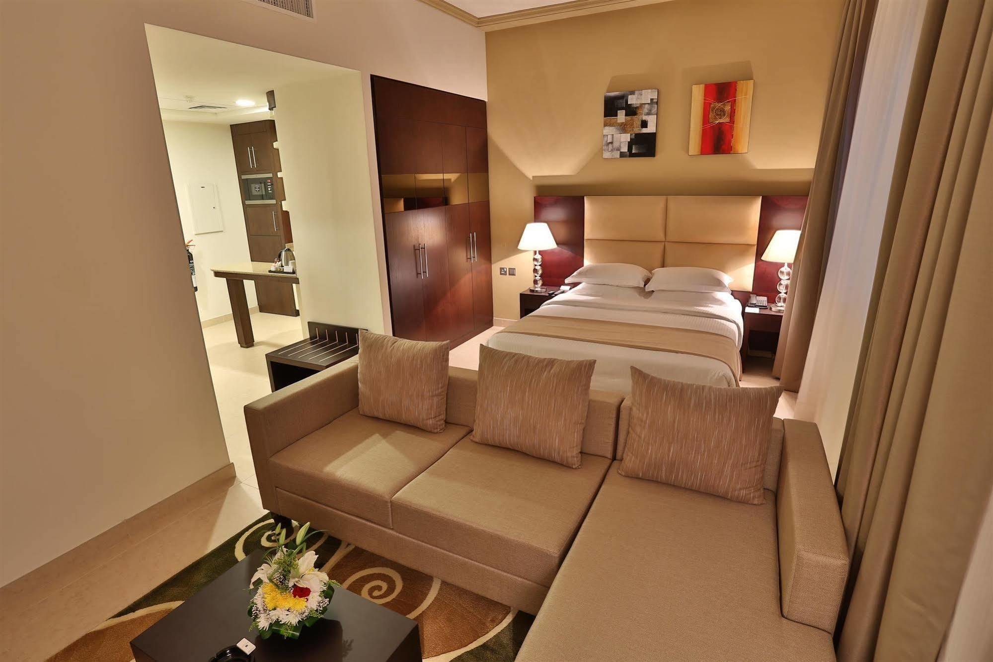 Tower Hotel Apartments Abu Dhabi Luaran gambar