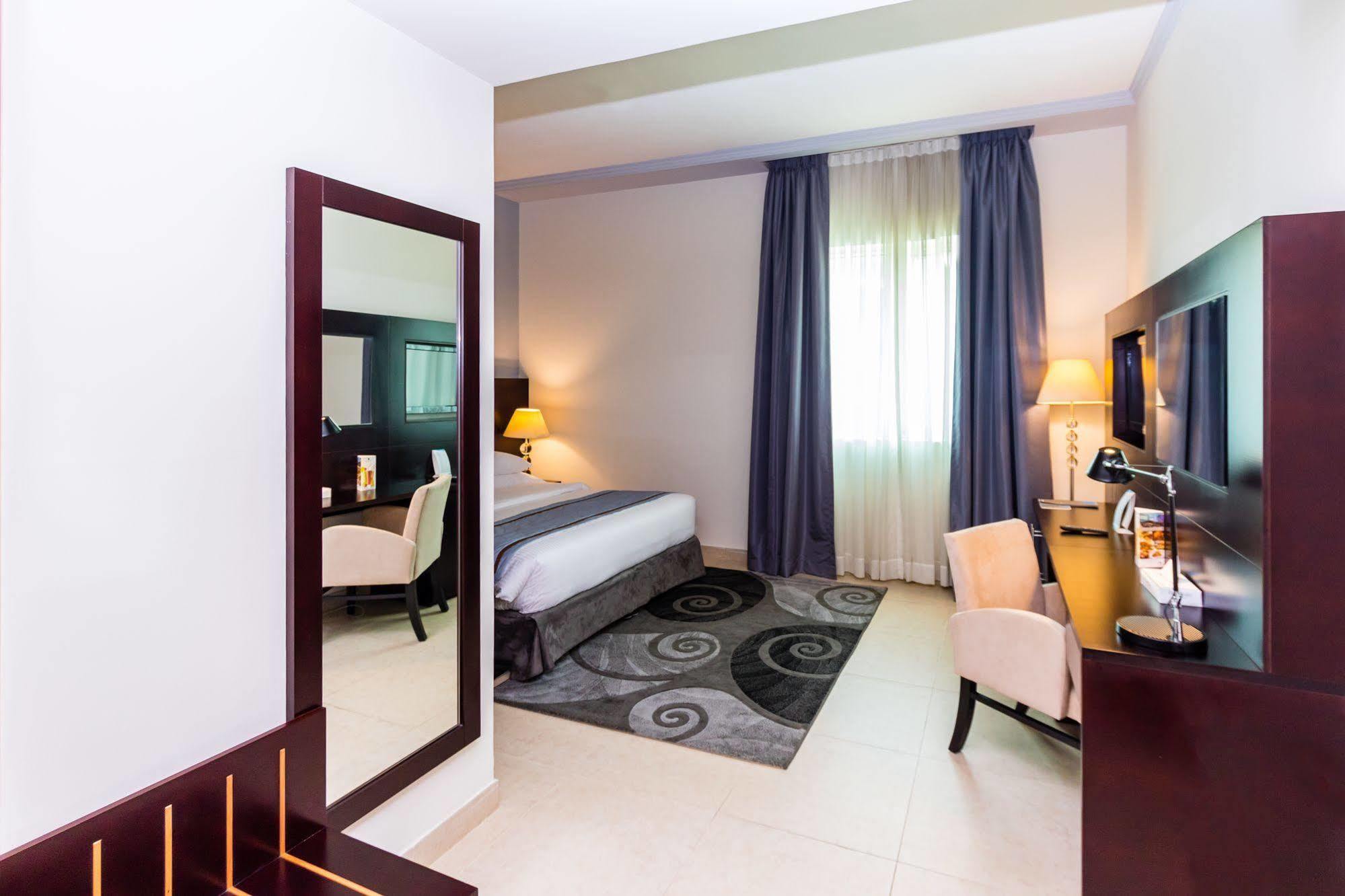 Tower Hotel Apartments Abu Dhabi Luaran gambar